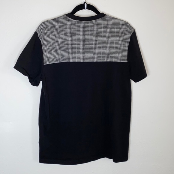 Guess Color Block Pocket Tee - Picture 8 of 9